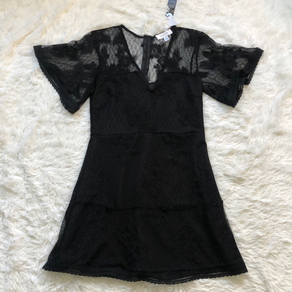 Shilla The Label Australia NWT black lace dress 🖤